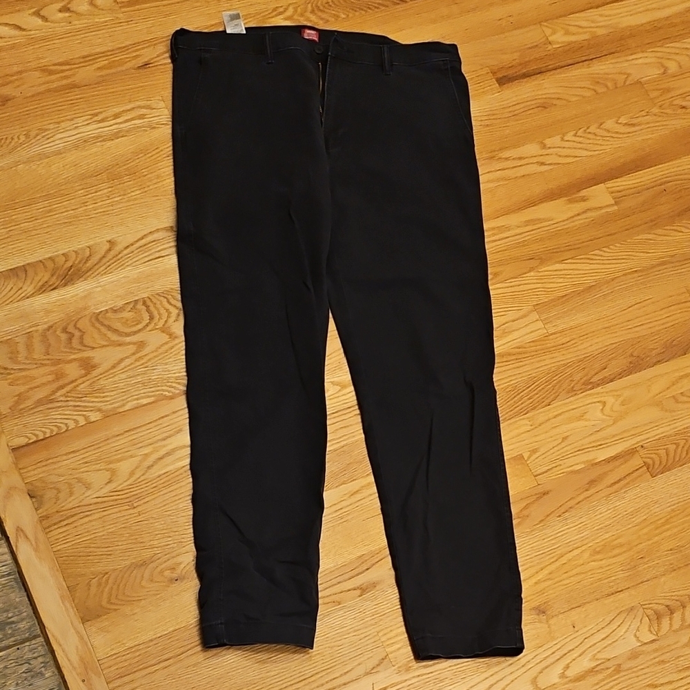 Levi's Men's Black Chinos